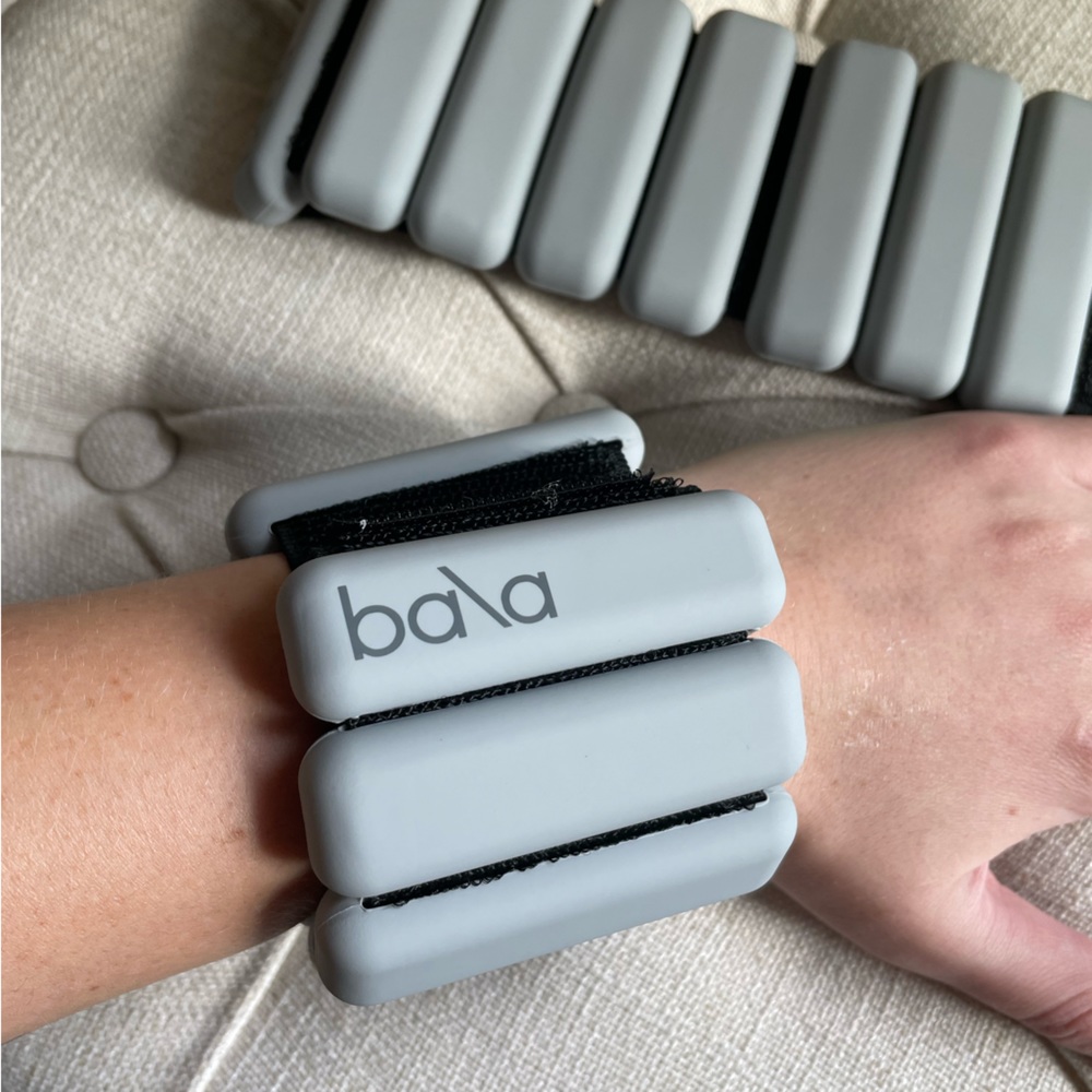 EUC Bala 2lb Bangles (grey)